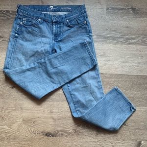 7 For All Mankind. Roxanne. Size 25. Ankle jeans.